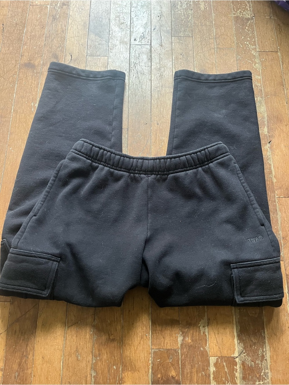 Aritzia TNA Sweatfleece Cozy Fleece Mega Cargo Sweatpants Black